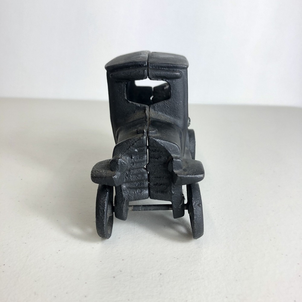 Vintage Antique Cast Iron Model T Ford Sedan Toy Car Collectible - Picture 3 of 5